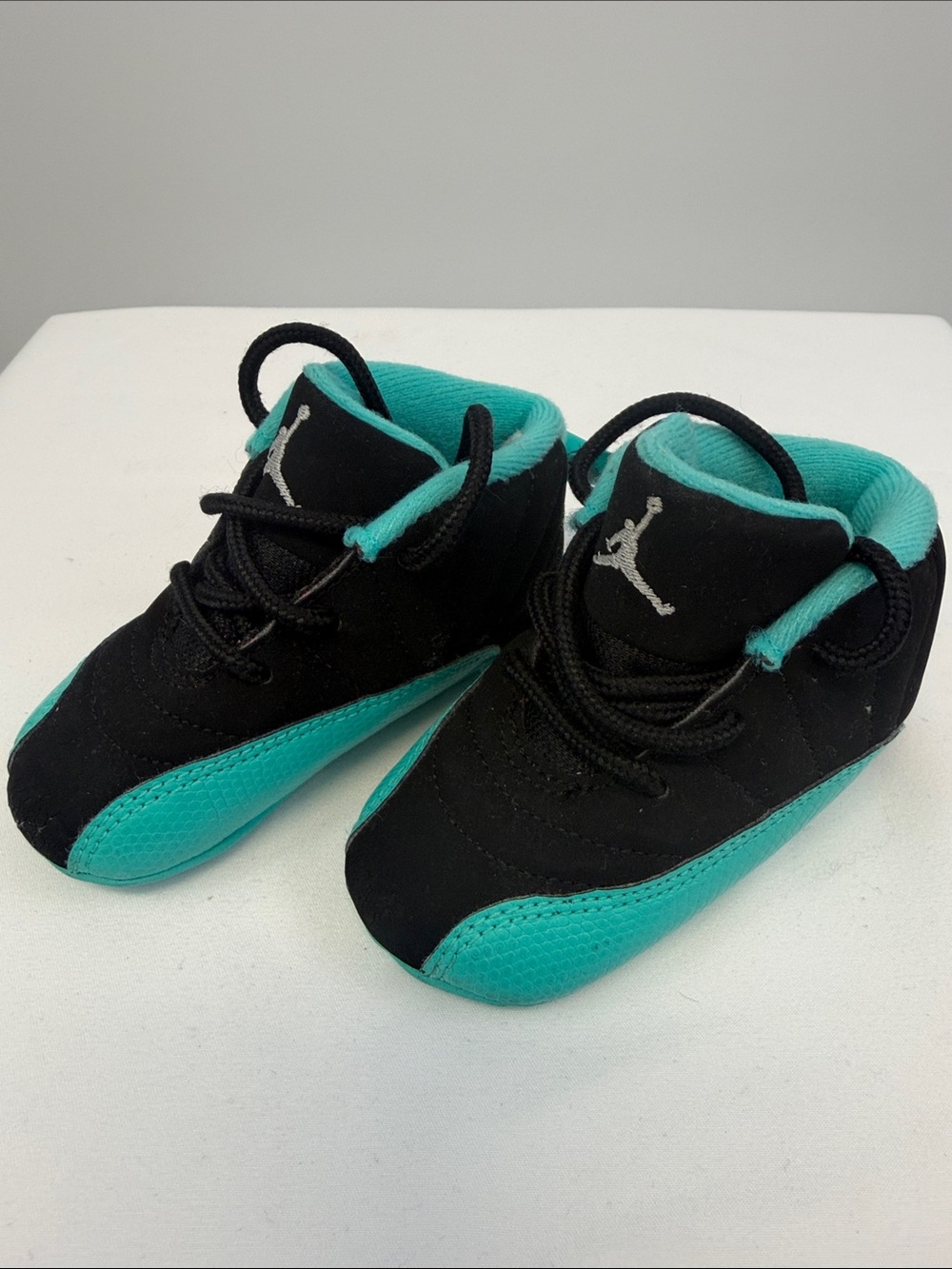 Nike Jordan Black Teal Infant Crib Sneakers Soft Sole Shoes Size 4C